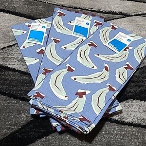 BANANAS 🍌 & PLAID 3- 2 PACKS KITCHEN TOWELS TARGET 2021